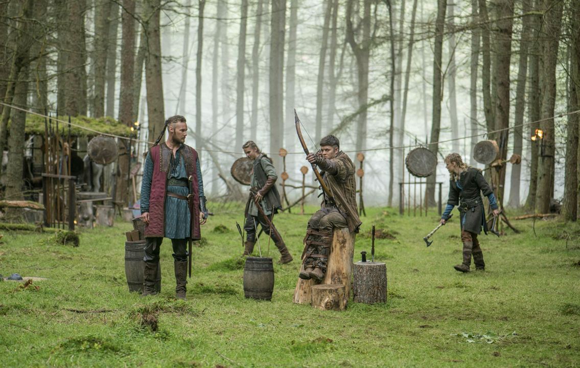 Vikings : Bild Alex Høgh Andersen, Jordan Patrick Smith