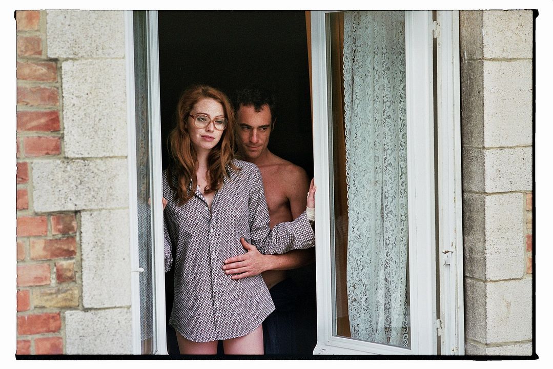 The Lady In The Car With Glasses And A Gun : Bild