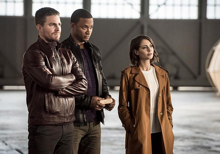 The Flash : Bild Willa Holland, David Ramsey, Stephen Amell