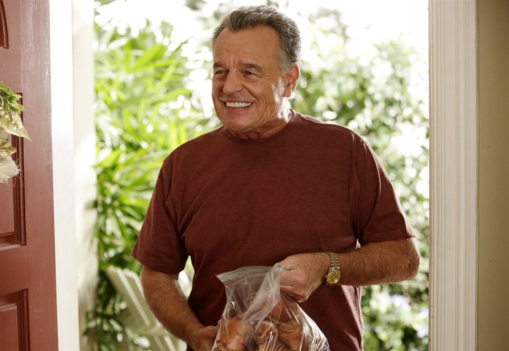 Fresh Off The Boat : Bild Ray Wise