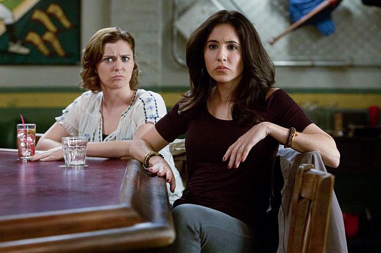 Bild Rachel Bloom, Gabrielle Ruiz