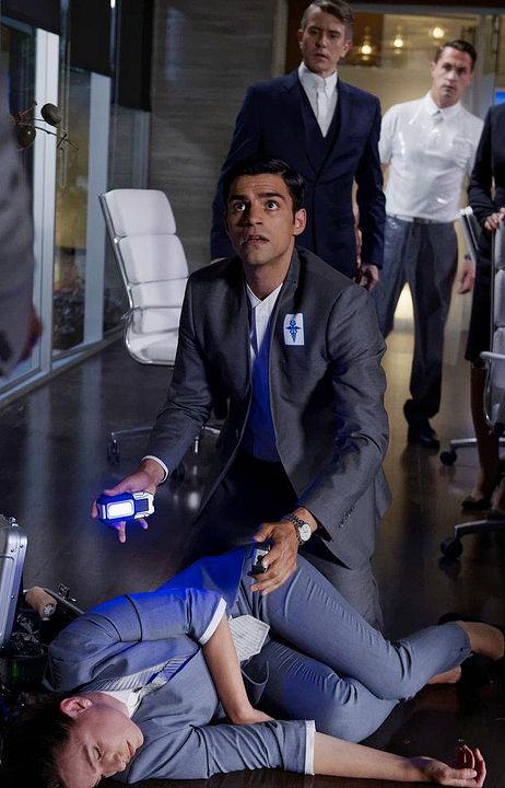 Incorporated : Bild Sean Teale