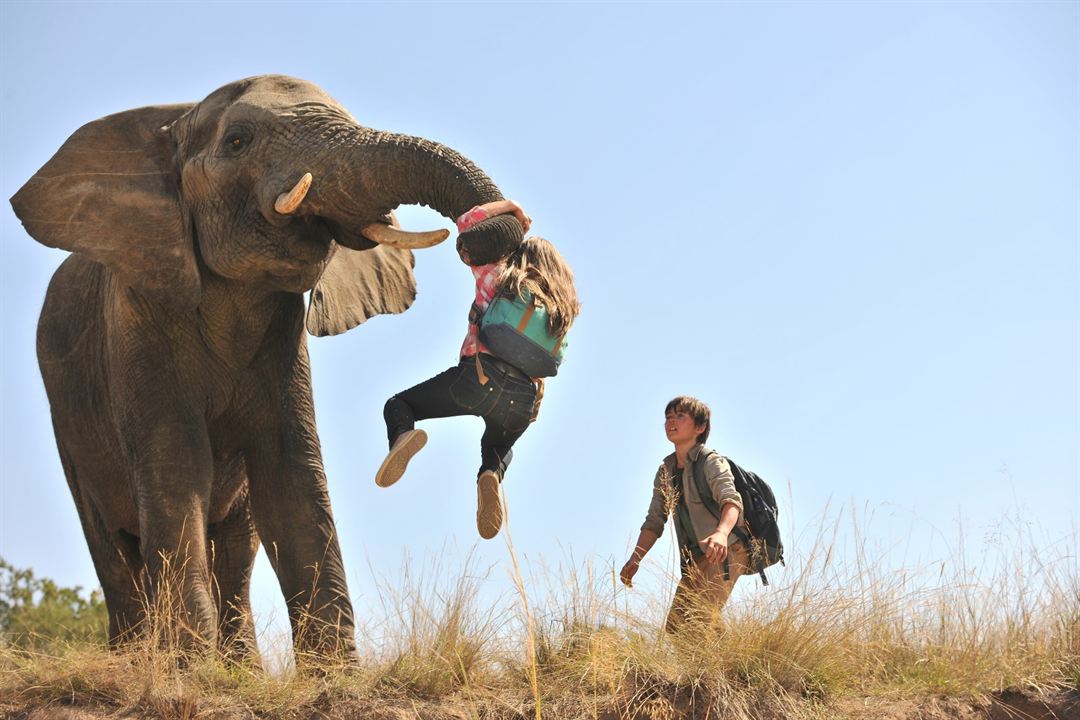 Kleine Helden, große Wildnis 2 - Abenteuer Serengeti : Bild John Paul Ruttan, Ella Ballentine