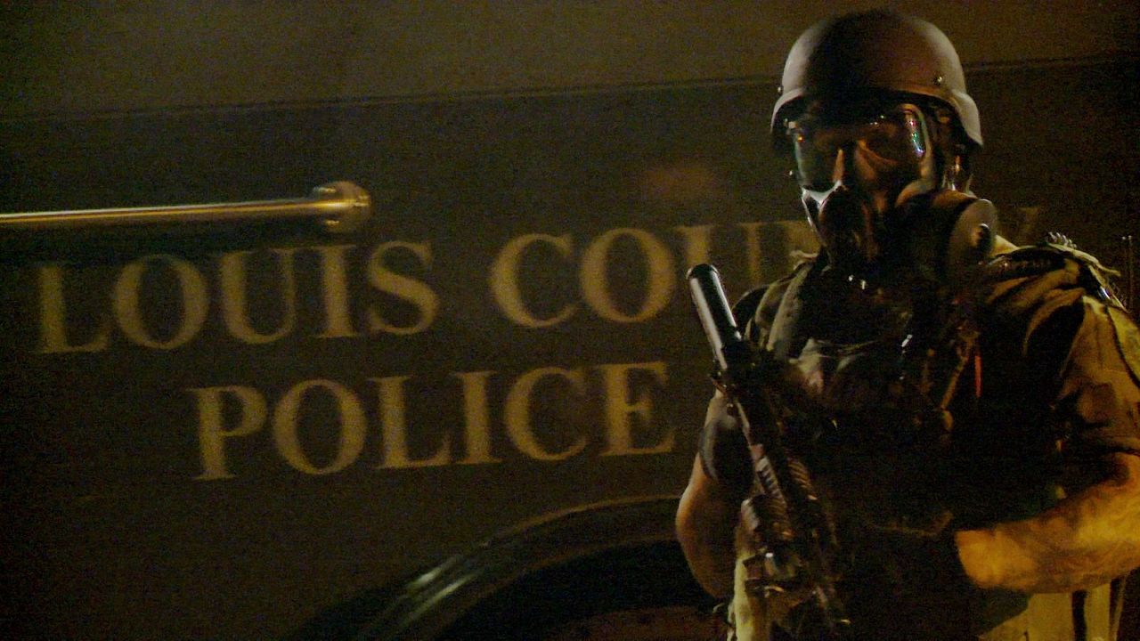 Do Not Resist - Police 3.0 : Bild