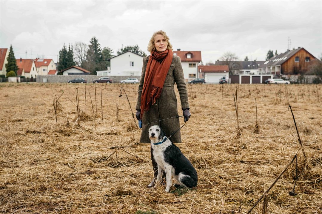 Der Hund begraben : Bild Juliane Köhler