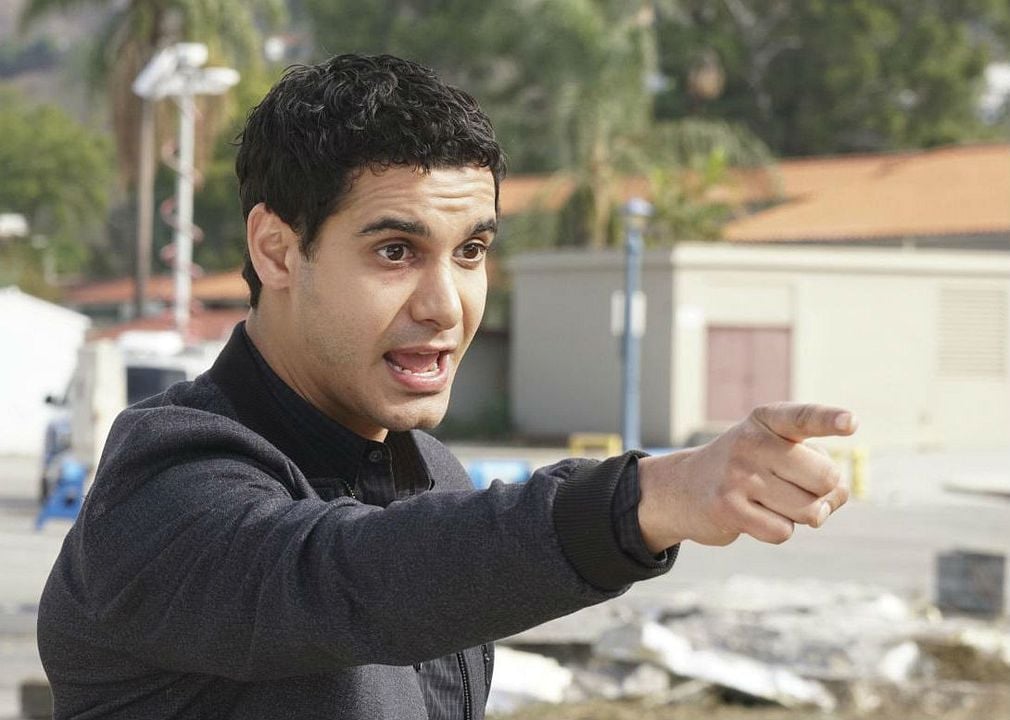 Scorpion : Bild Elyes Gabel