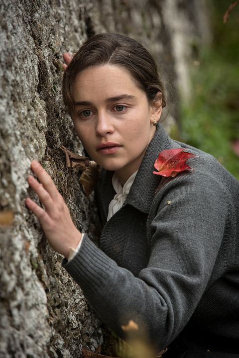 Voice From The Stone - Ruf aus dem Jenseits : Bild Emilia Clarke