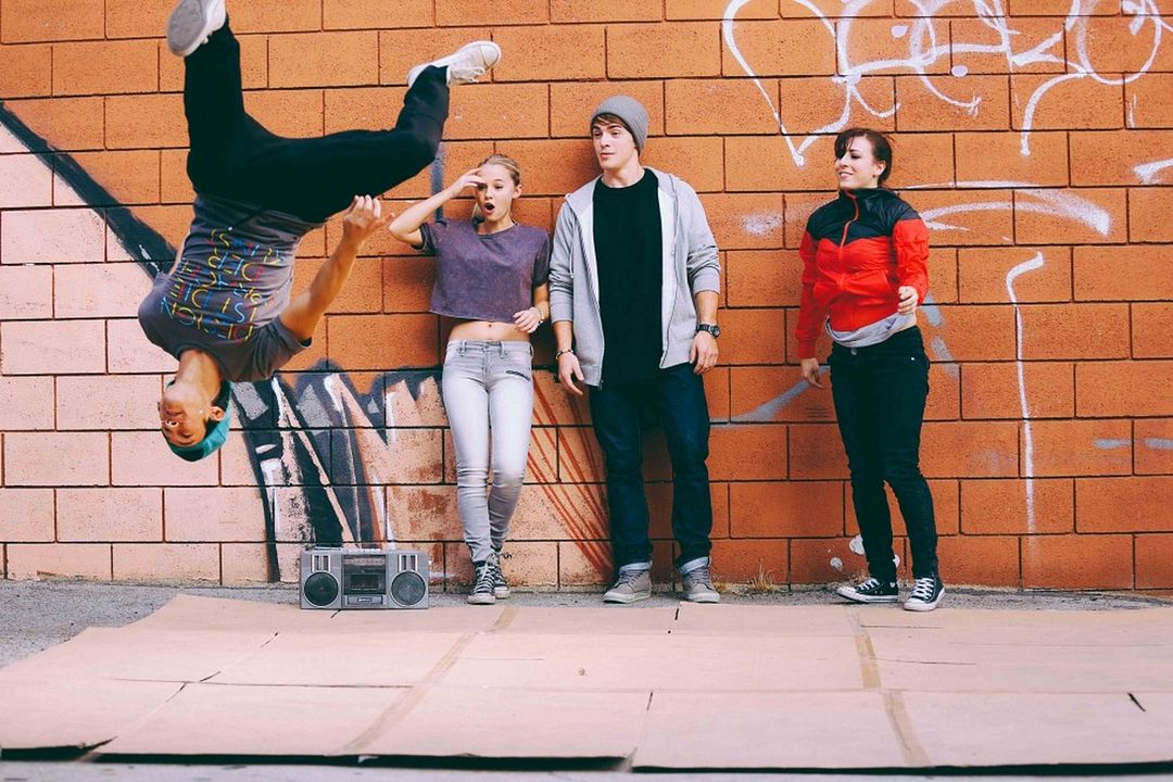 Wild For The Night : Bild