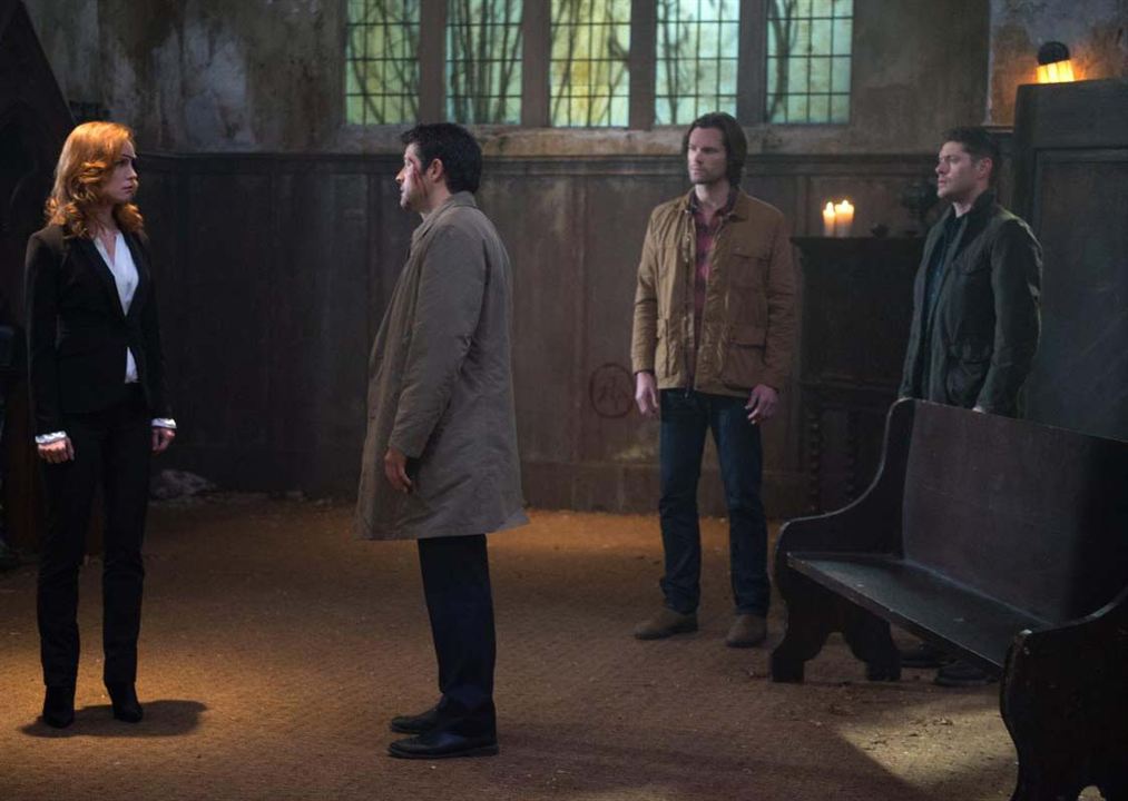 Supernatural : Bild Misha Collins, Alicia Witt, Jared Padalecki, Jensen Ackles