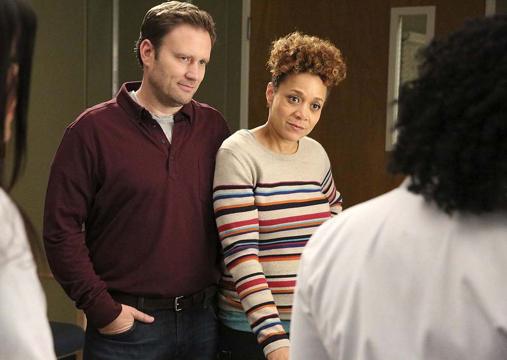 Grey's Anatomy - Die jungen Ärzte : Bild Michole Briana White, Greg Cromer