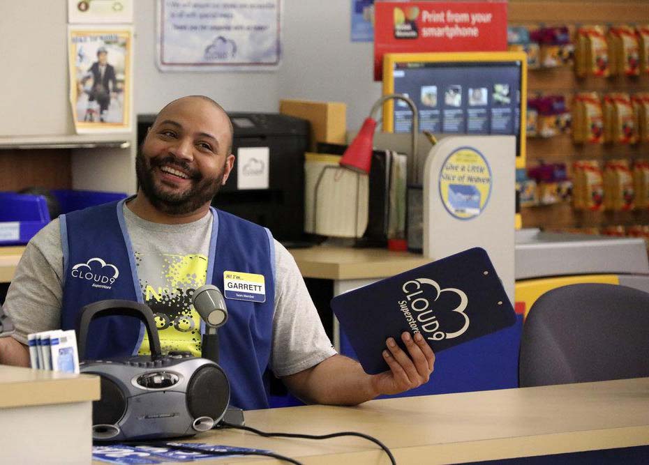 Superstore : Bild Colton Dunn