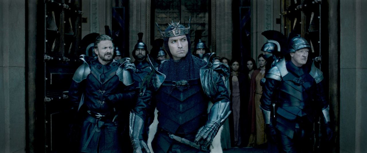 King Arthur: Legend Of The Sword : Bild Jude Law, Peter Ferdinando