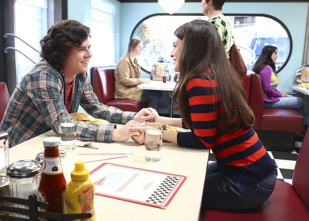 The Middle : Bild Daniela Bobadilla, Charlie McDermott