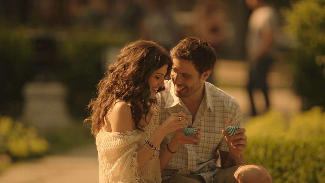 Ein Date mit Miss Fortune : Bild Ryan Scott, Jeannette Sousa