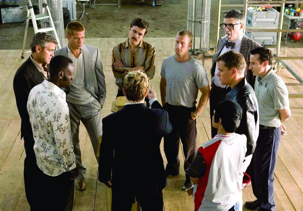 Ocean's Twelve : Bild Don Cheadle, Matt Damon, Casey Affleck, Brad Pitt, George Clooney, Scott Caan, Elliott Gould