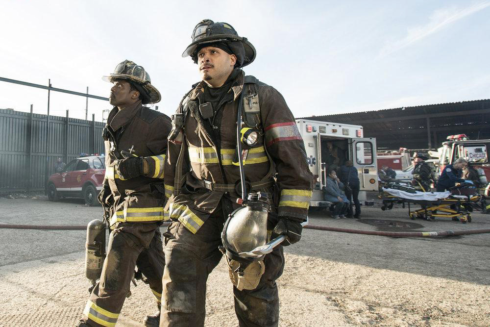Chicago Fire : Bild Joe Minoso, Eamonn Walker