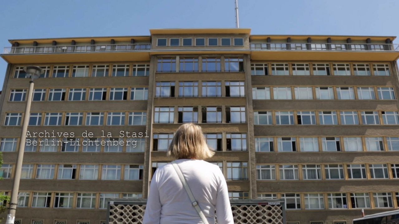 Nothing To Hide : Bild