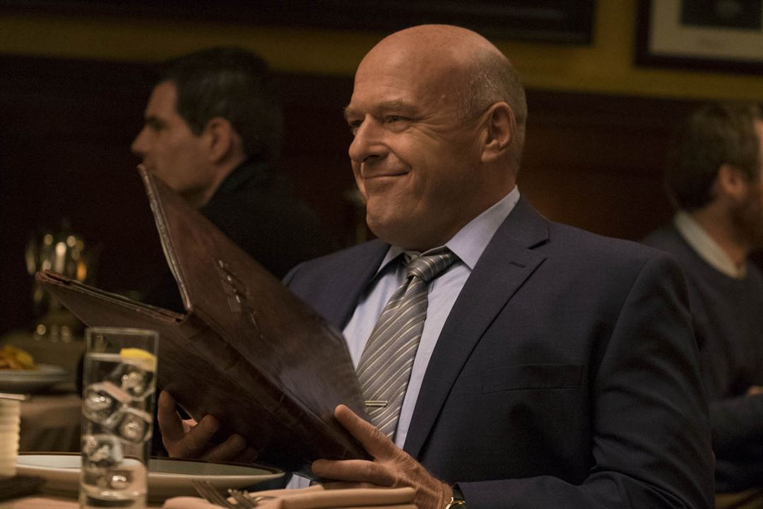 Girlboss : Bild Dean Norris