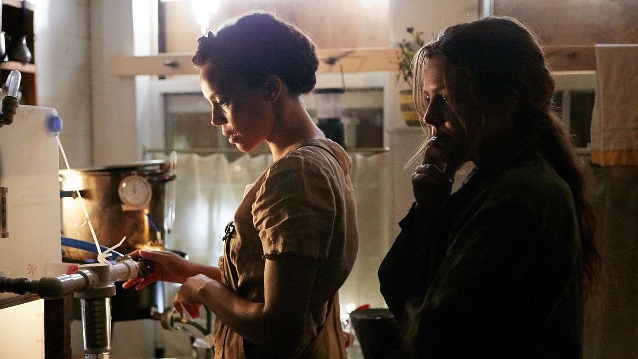 It Comes At Night : Bild Carmen Ejogo