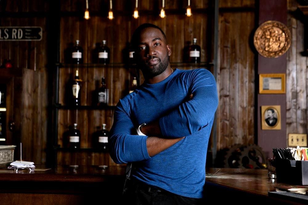 Wynonna Earp Bild Shamier Anderson 142 von 224 FILMSTARTS.de