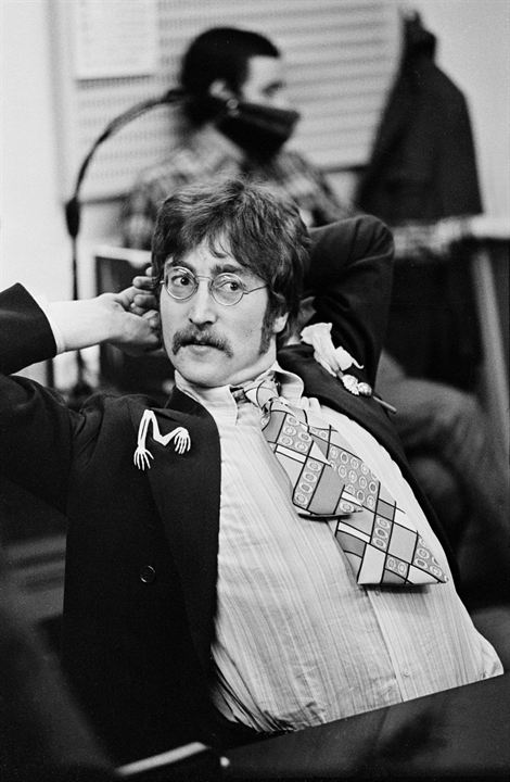 It Was Fifty Years Ago Today! The Beatles: Sgt. Pepper & Beyond : Bild John Lennon