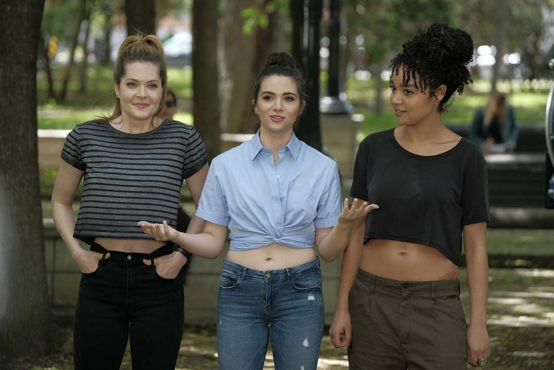 The Bold Type : Bild Meghann Fahy, Aisha Dee, Katie Stevens