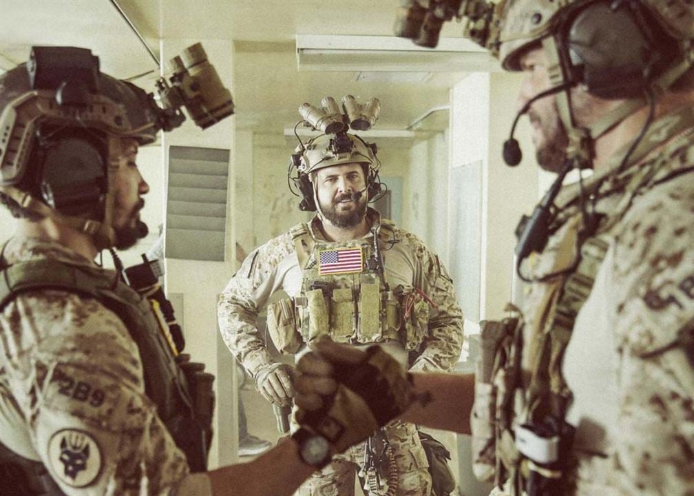 SEAL Team : Bild A.J. Buckley