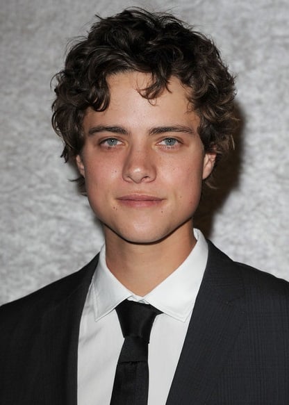 Kinoposter Douglas Smith (III)