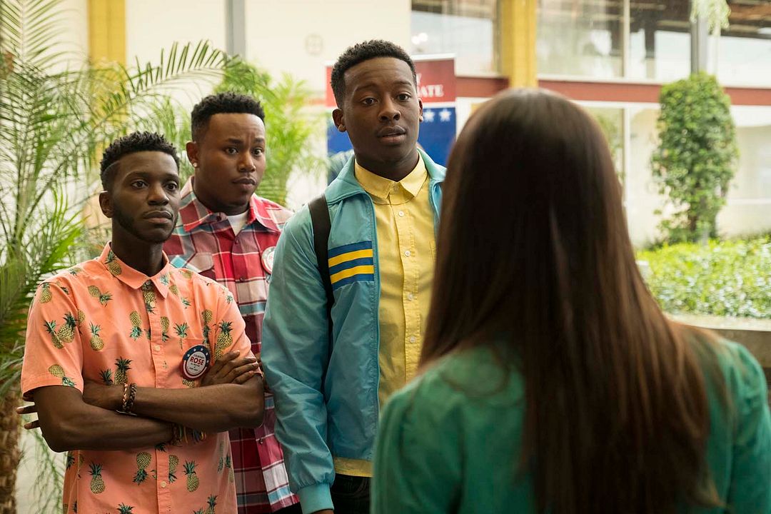 The Mayor : Bild Bernard David Jones, Marcel Spears