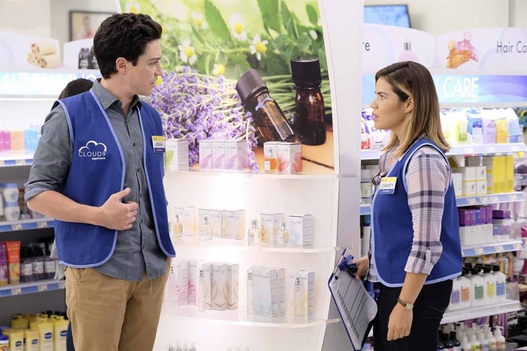 Superstore : Bild Ben Feldman, America Ferrera