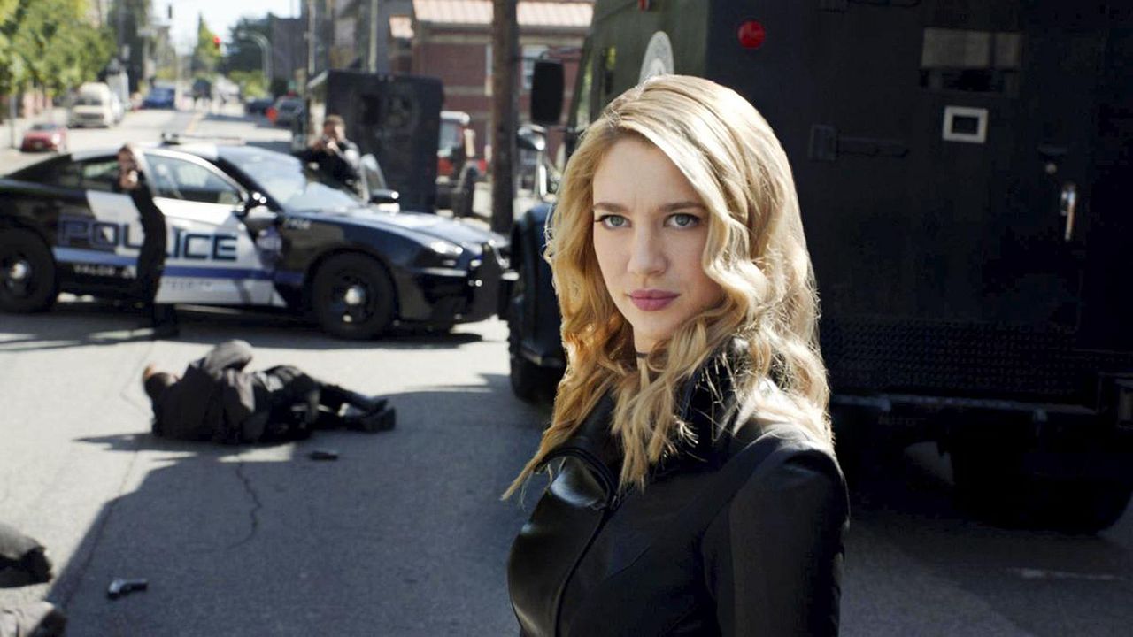 Supergirl : Bild Yael Grobglas
