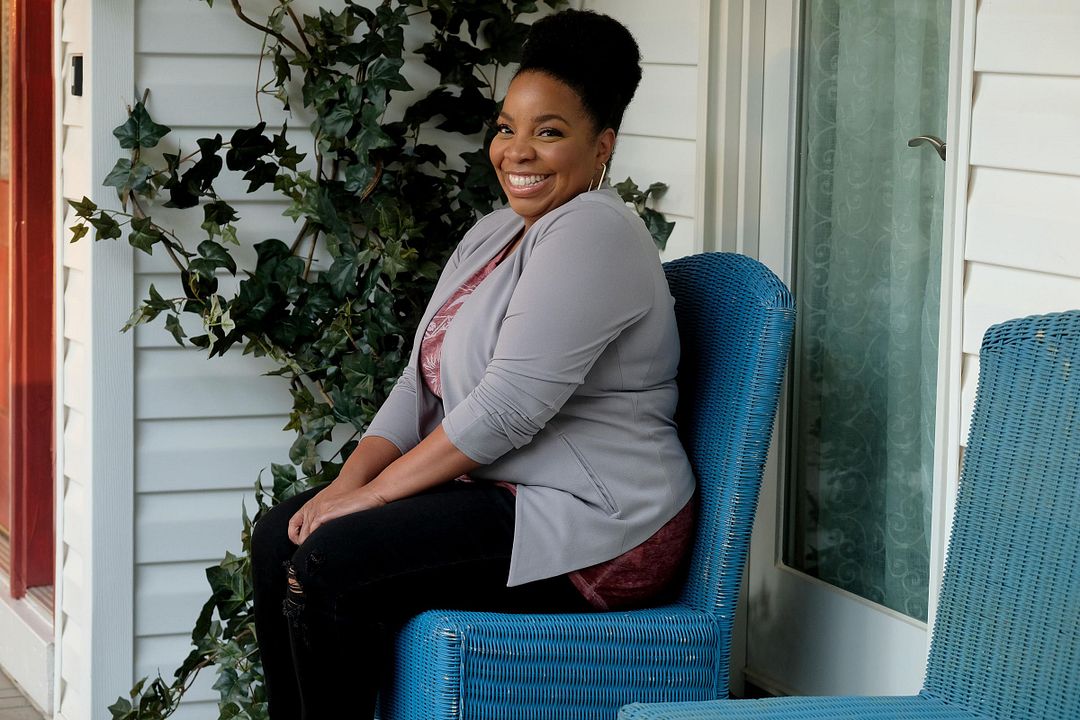 Kevin (Probably) Saves The World : Bild Kimberly Hebert Gregory