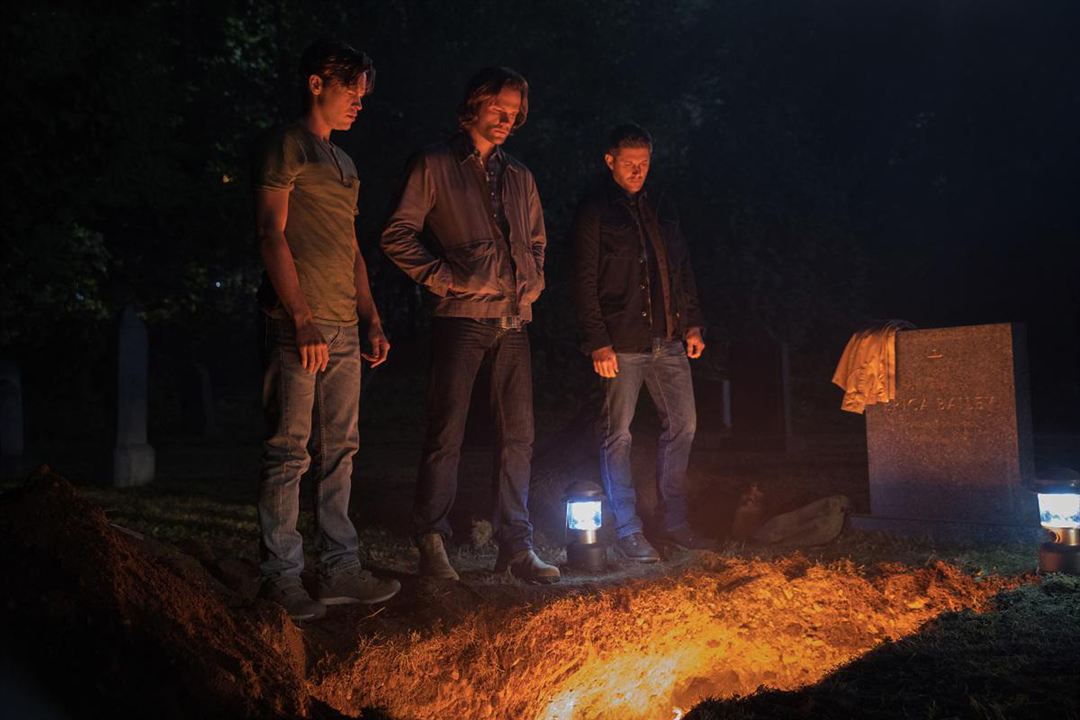 Supernatural : Bild Alexander Calvert, Jared Padalecki, Jensen Ackles