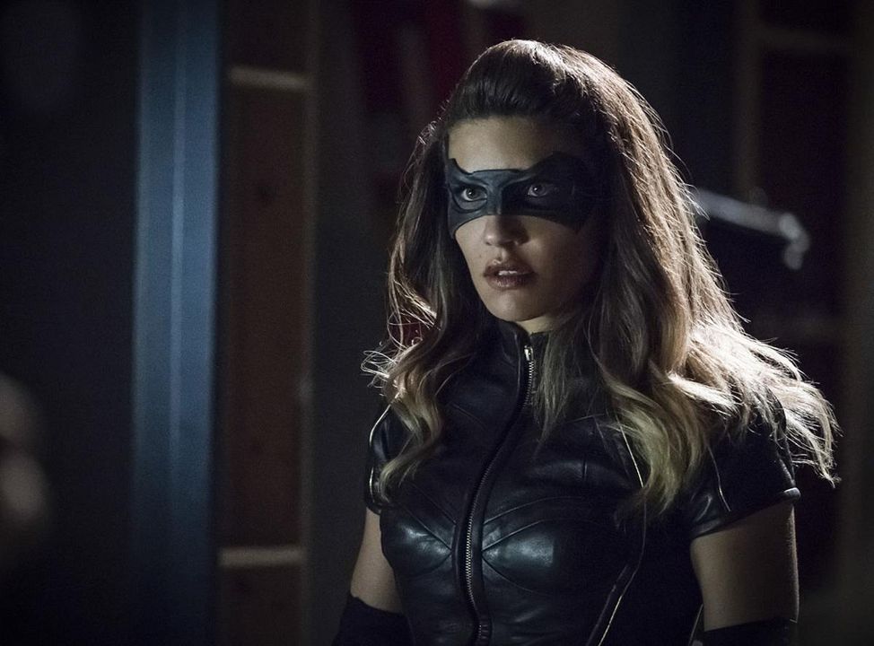 Arrow : Bild Juliana Harkavy