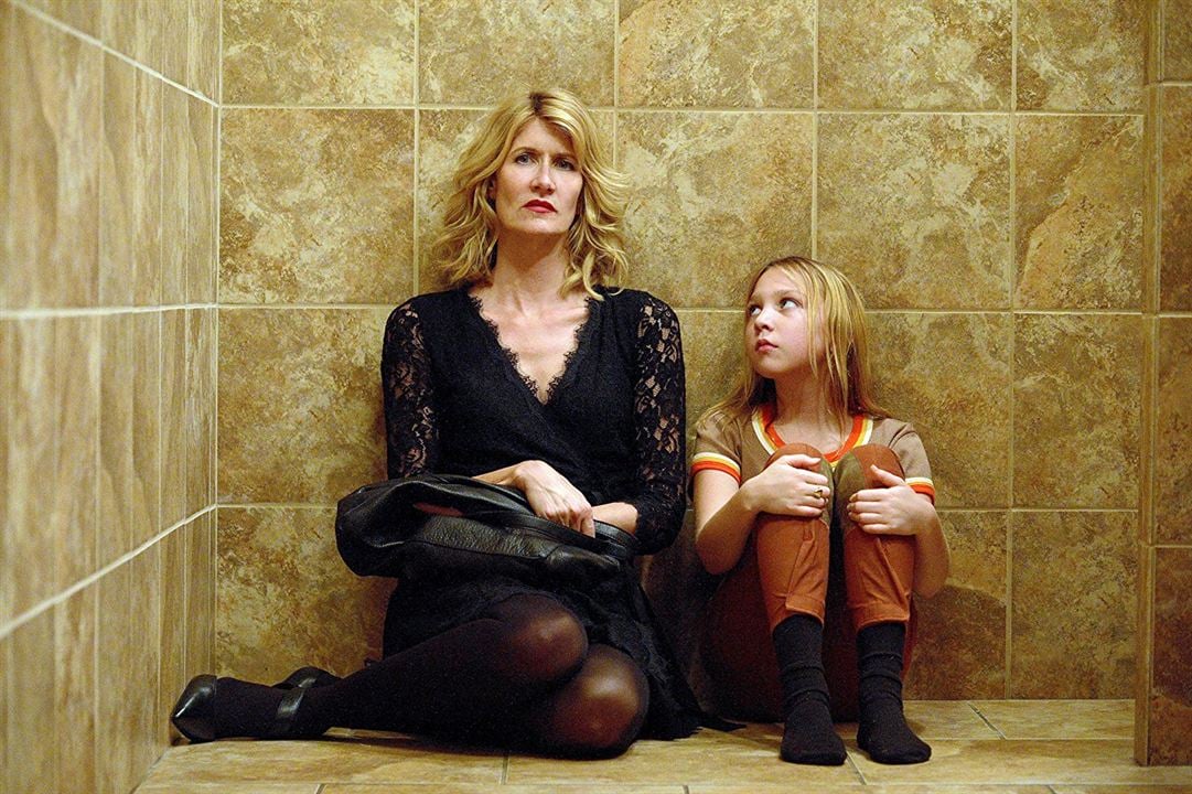 The Tale - Die Erinnerung : Bild Isabelle Nélisse, Laura Dern