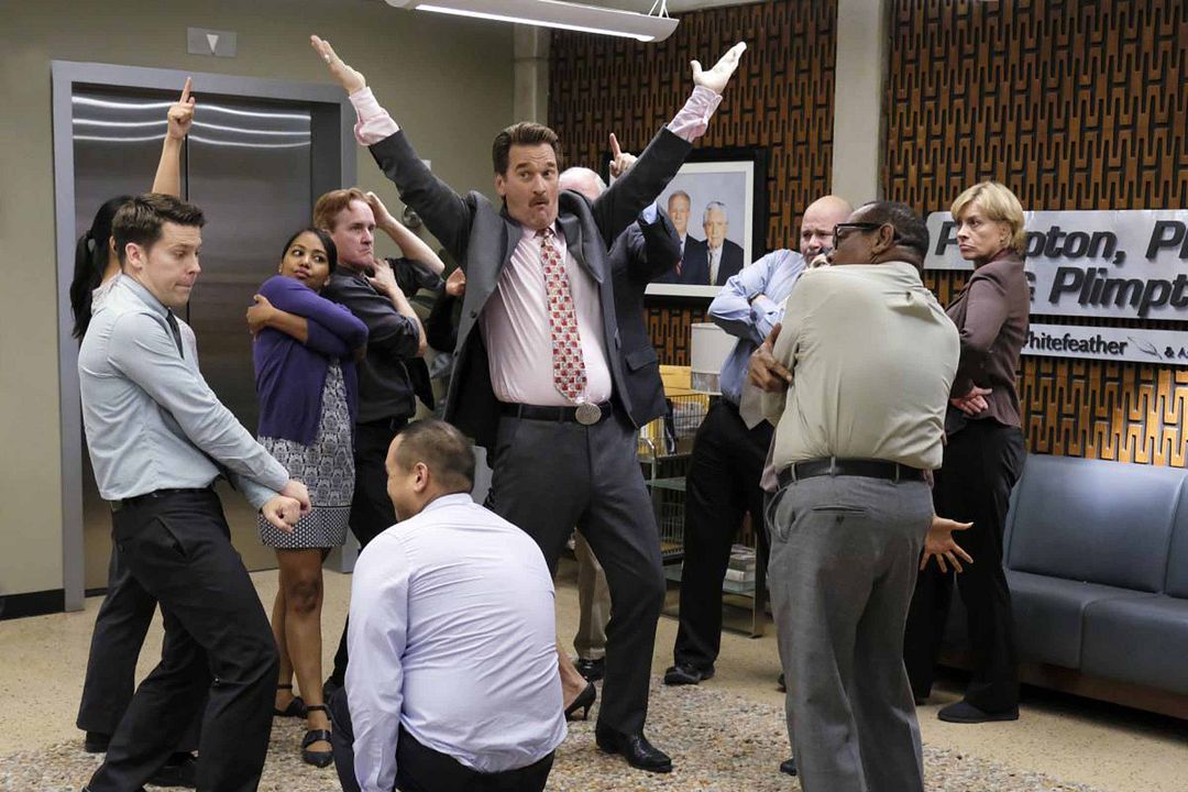 Crazy Ex-Girlfriend : Bild Pete Gardner