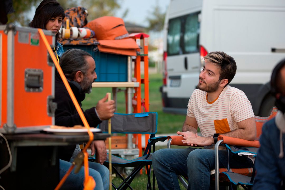 Enes Batur Hayal Mi Gerçek Mi? : Bild