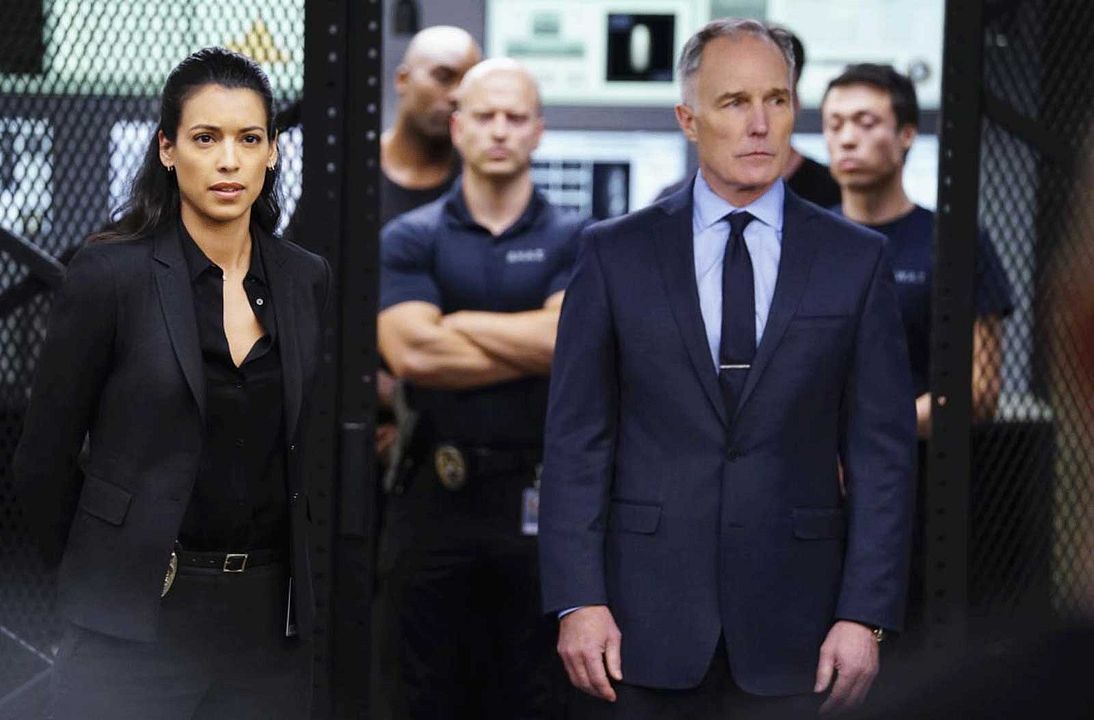 S.W.A.T. : Bild Patrick St. Esprit, Stephanie Sigman