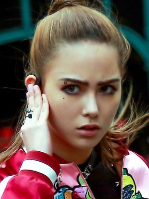 Kinoposter Hannah Quinlivan