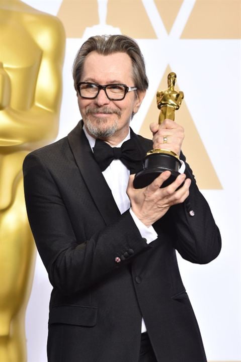 Die dunkelste Stunde : Vignette (magazine) Gary Oldman