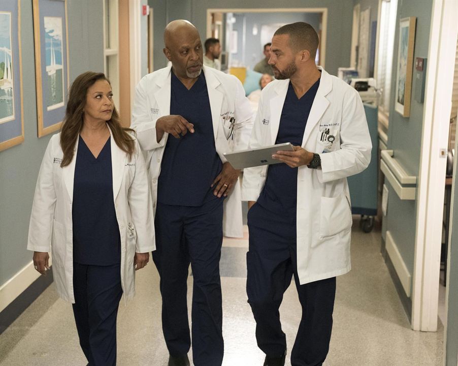 Grey's Anatomy - Die jungen Ärzte : Bild James Pickens Jr., Jesse Williams, Debbie Allen
