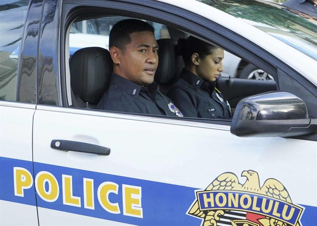 Hawaii Five-0 : Bild Meaghan Rath, Beulah Koale