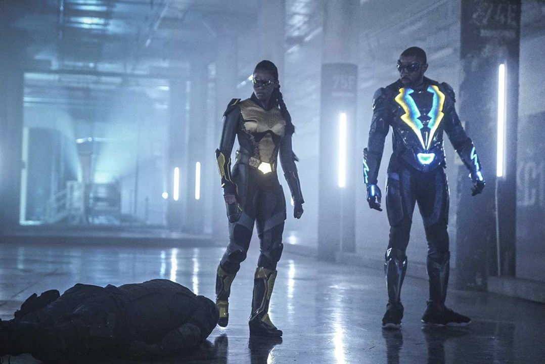 Black Lightning : Bild Cress Williams, Nafessa Williams