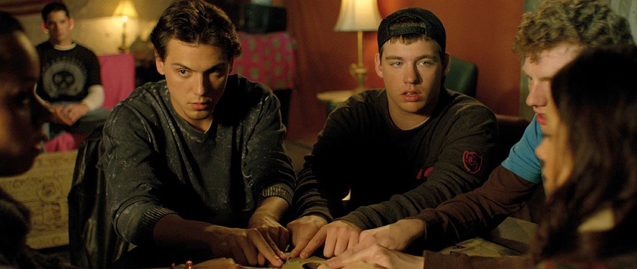 Das Ouija Experiment 6 - Das Erwachen des Bösen : Bild Rob Roy, Ryan Boudreau