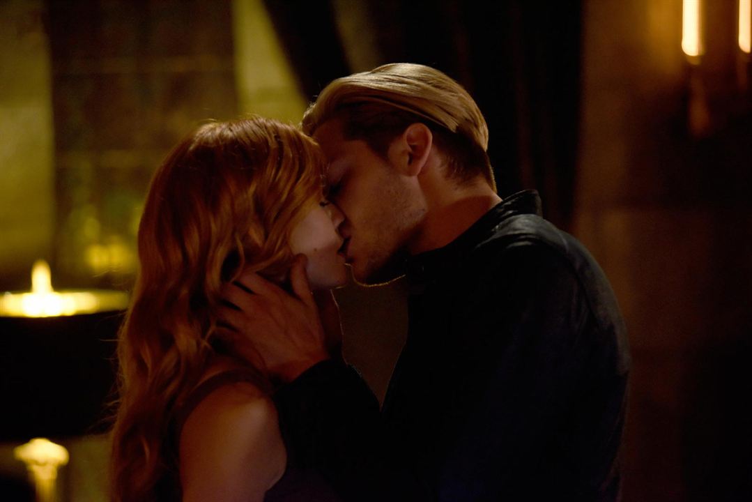 Shadowhunters : Bild Katherine McNamara, Dominic Sherwood