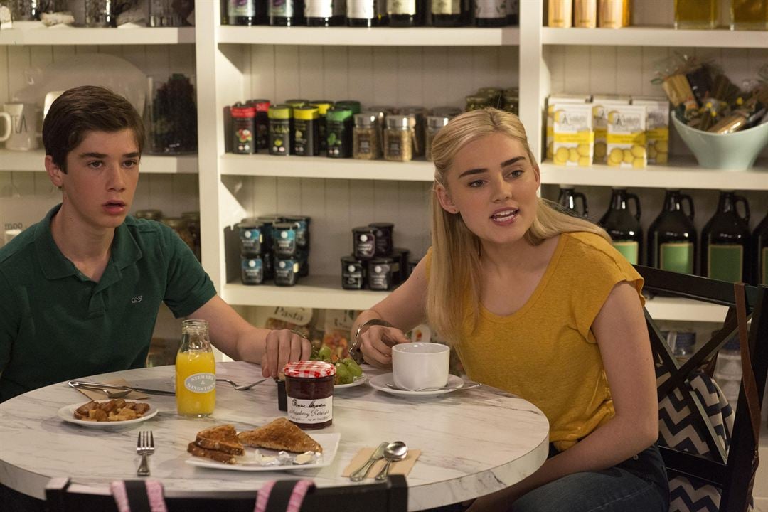 American Housewife (2016) : Bild Meg Donnelly, Daniel DiMaggio