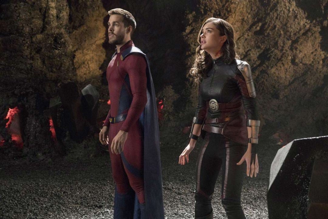 Supergirl : Kinoposter Amy Jackson, Chris Wood