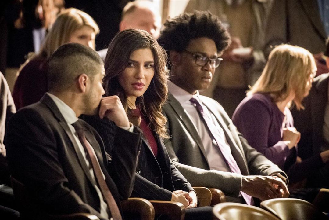 Arrow : Bild Juliana Harkavy, Rick Gonzales, Echo Kellum