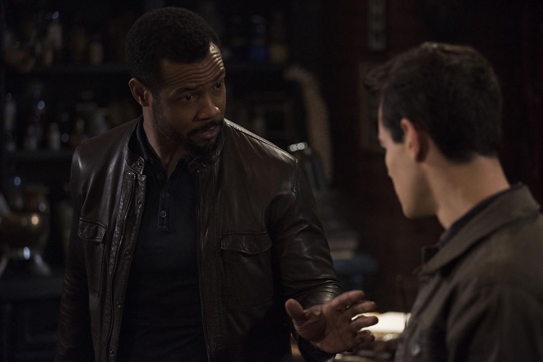 Shadowhunters : Bild Isaiah Mustafa