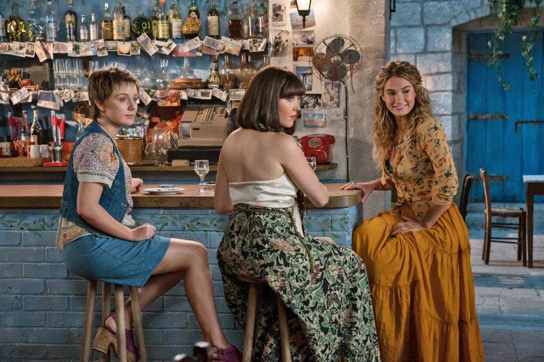 Mamma Mia 2: Here We Go Again : Bild Lily James, Alexa Davies, Jessica Keenan Wynn